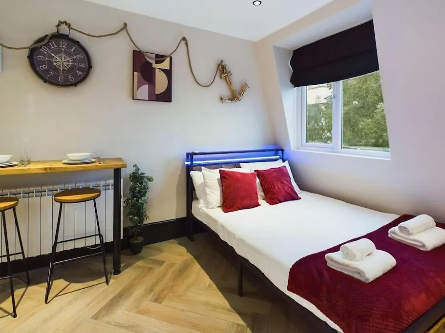 The Ruby Suite I Brighton Central I 1Bed 0*,  United Kingdom